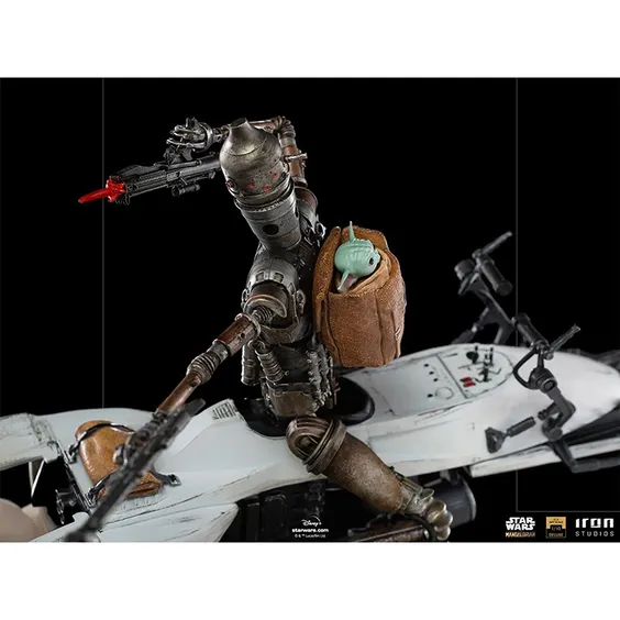 Коллекционная фигура Iron Studios: Star Wars: The Mandalorian: IG-11 and The Child (Deluxe), (128235) 5