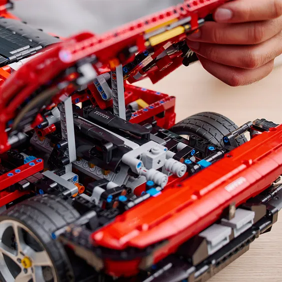 Конструктор LEGO: Technic: Ferrari: Daytona SP3, (42143) 13