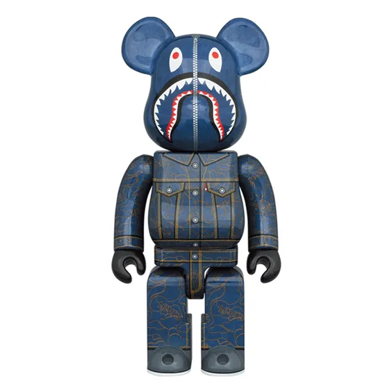 Bearbrick: BAPE & Levi's: Jeans Shark (400%), (44375)