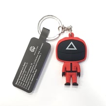 Брелок односторонній Squid Game: Pink Soldier (triangle), (10248)