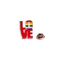 Металлический значок (пин) «Love» (Pride), (11027)