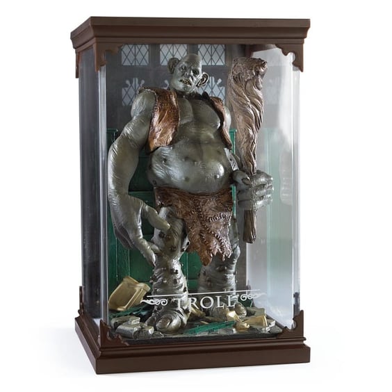 Коллекционная фигурка The Noble Collection: Wizarding World: Harry Potter: Magical Creatures: Troll, (104842)