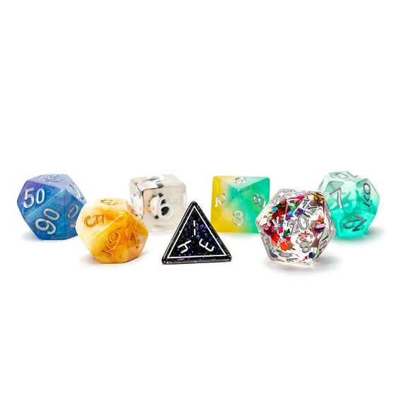 Набор кубиков FanRoll: Misfit Dice: Mystery (Blind Box), (231875) 4