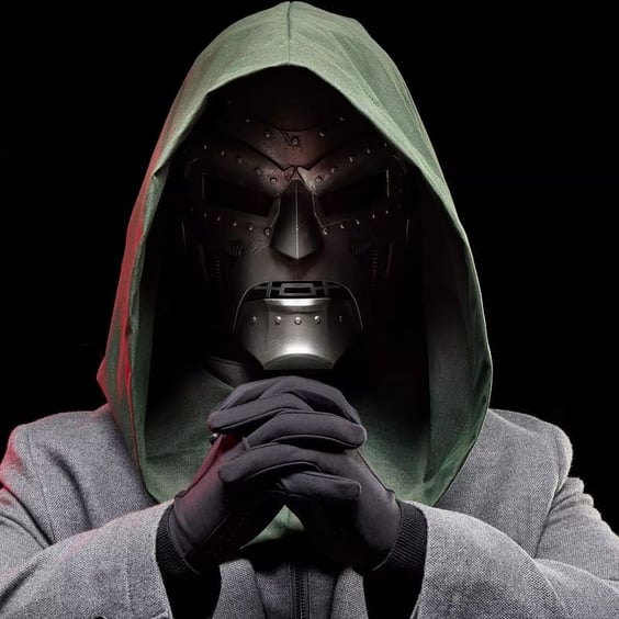 Шлем Hasbro: Marvel: Legends Series: Fantastic Four: Doctor Doom: Helmet (Premium), (285805) 7