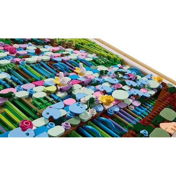 Конструктор LEGO: Art: The Met: Claude Monet: Bridge Over a Pond of Water Lilies, (31220) 5
