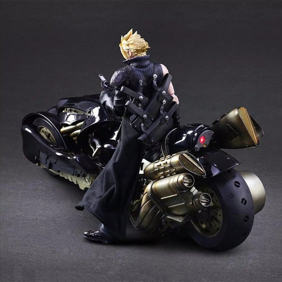 Коллекционная фигурка Play Arts KAI: Final Fantasy VII: Cloud w/ Motorcycle, (44188) 5