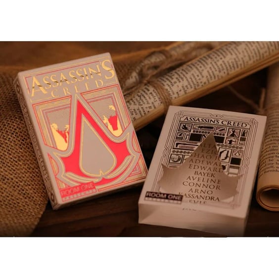 Игральные карты Room One Cards: Assassin's Creed: Legacy Series: Hidden Blade Edition: White (Ver. 1), (620104) 3