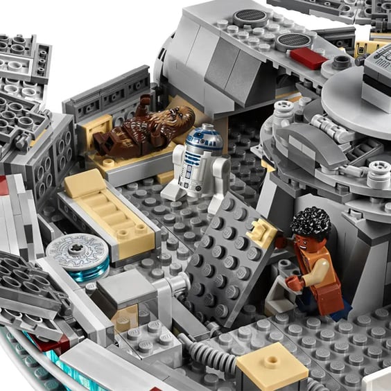 Конструктор LEGO: Star Wars: Millennium Falcon, (75257) 8