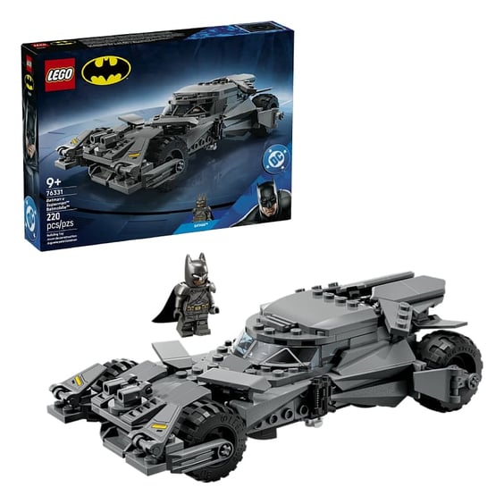 Конструктор LEGO: DC: Batman v Superman: Batman w/ Batmobile, (76331)