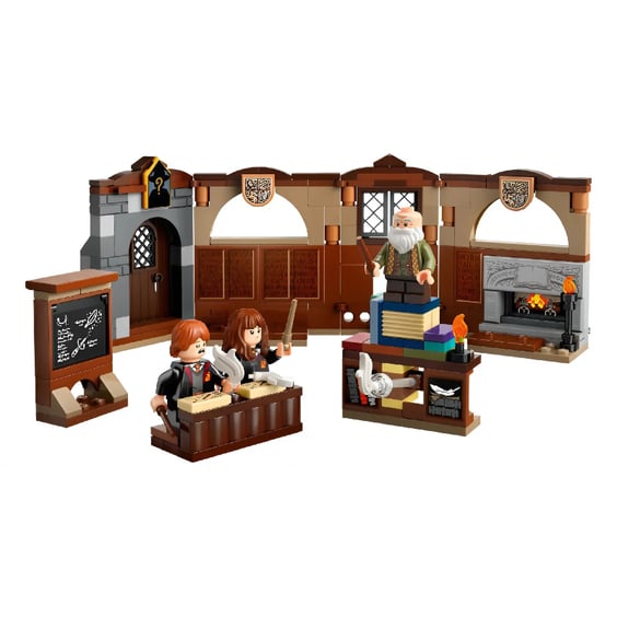 Конструктор LEGO: Wizarding World: Harry Potter: Hogwarts Castle: Charms Class, (76442) 2