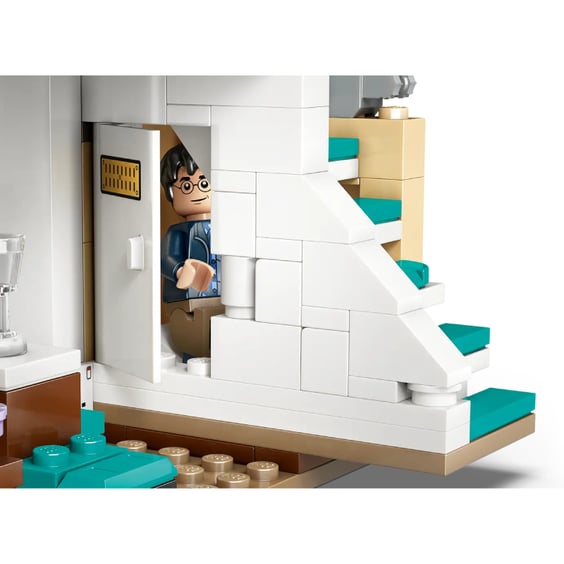 Конструктор LEGO: Wizarding World: Harry Potter: Privet Drive: Aunt Marge's Visit, (76451) 6