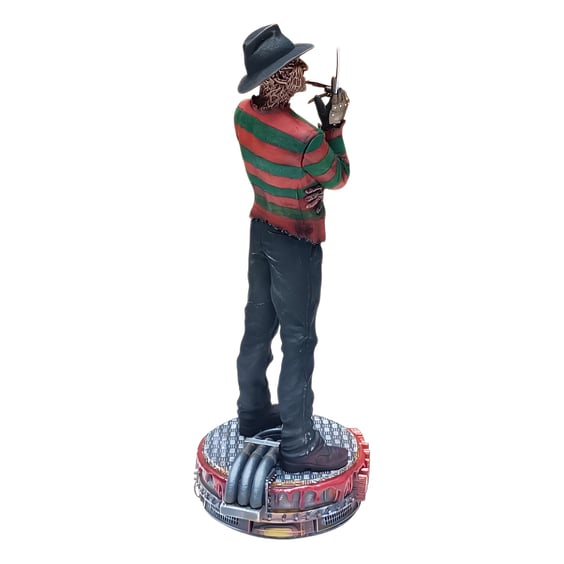 Колекційна фігурка 3D Magicca: A Nightmare on Elm Street: Freddy Crueger, (80032) 5