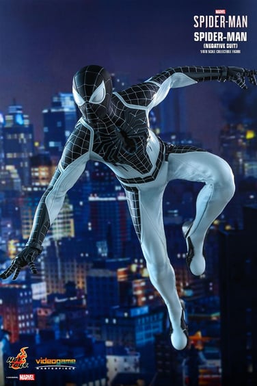 Колекційна фігура Hot Toys: Spider-man Negative Suit, (82664)