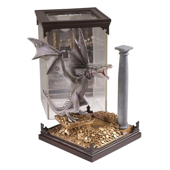 Колекційна фігурка The Noble Collection: Wizarding World: Harry Potter: Magical Creatures: Ukranian Ironbelly, (103401) 2