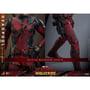 Коллекционная фигурка Hot Toys: Marvel: Deadpool & Wolverine: Deadpool (Battling Version), (913969) 12